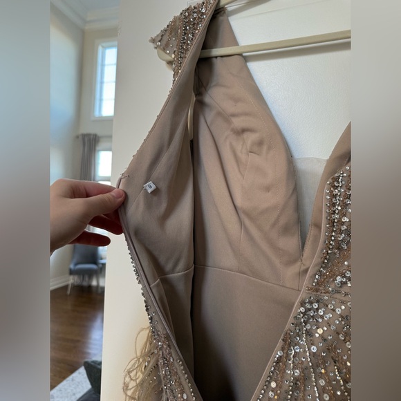 Elegant Gold Beaded Prom Gown with Feather Details BRAND NEW - Picture 12 of 17